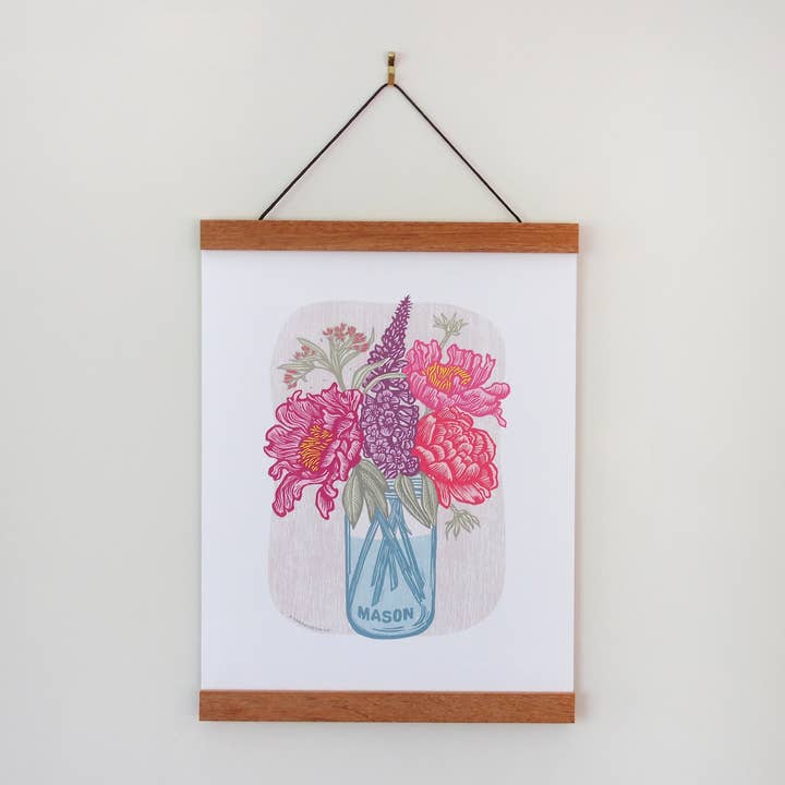 Impression d'art en linogravure de style vintage floral « Cottage Flowers » pour la vente par Hawk and Rose Press