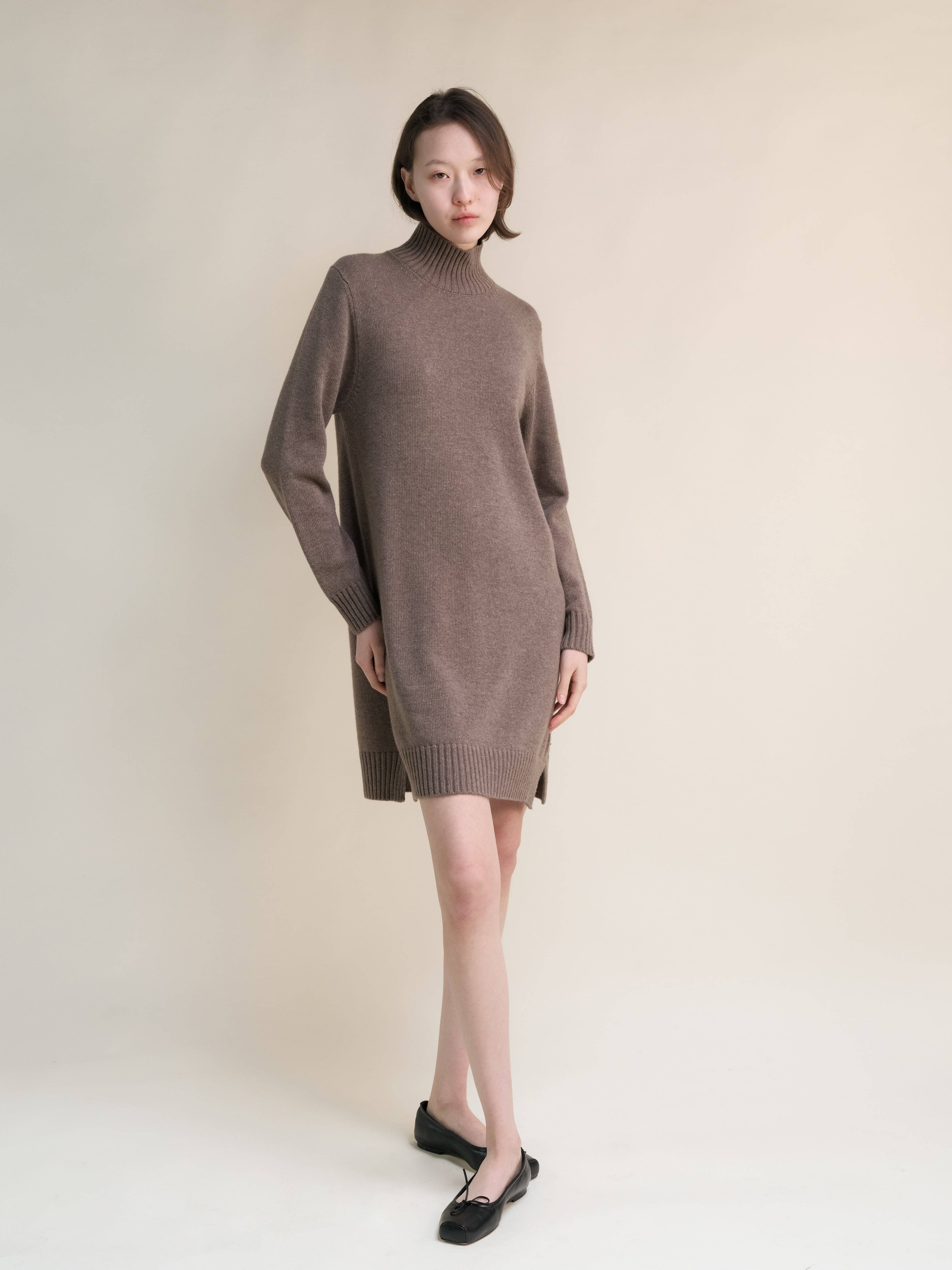 Lèmme - Wholesale Dress - Women's - Cashmere Mix High Neck Midi Dress24