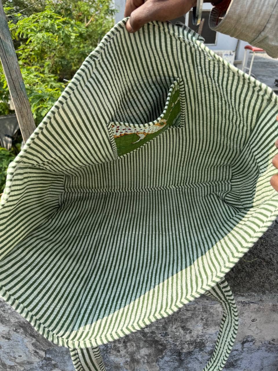 GYPSY STUDIO - Vendita all'ingrosso Tracolla - Donna - Borsa a tracolla trapuntata in cotone con stampa animale2