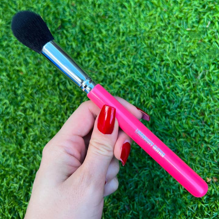 Hot Pink Makeup Brush | Glitter Application Brush for wholesale by Luminosity Glitter™ - Eco Glitter
