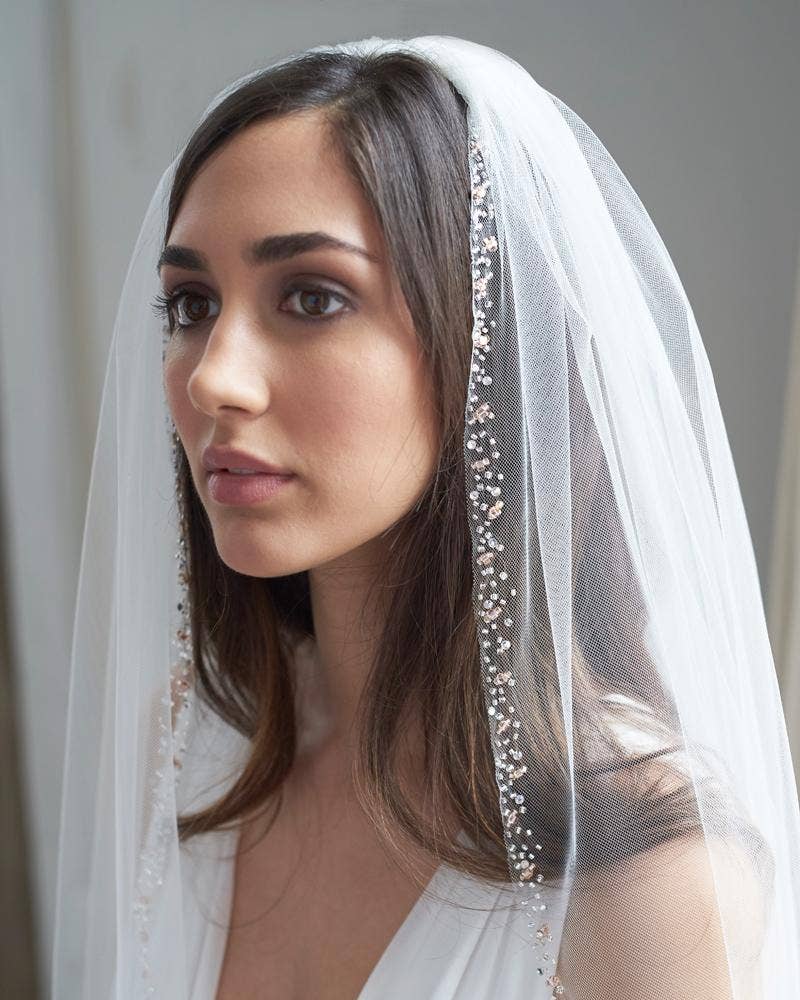 Dareth Colburn Designs – Großhandel Schleier – Damen – Hochzeitsveil mit Perlen in Roségold2