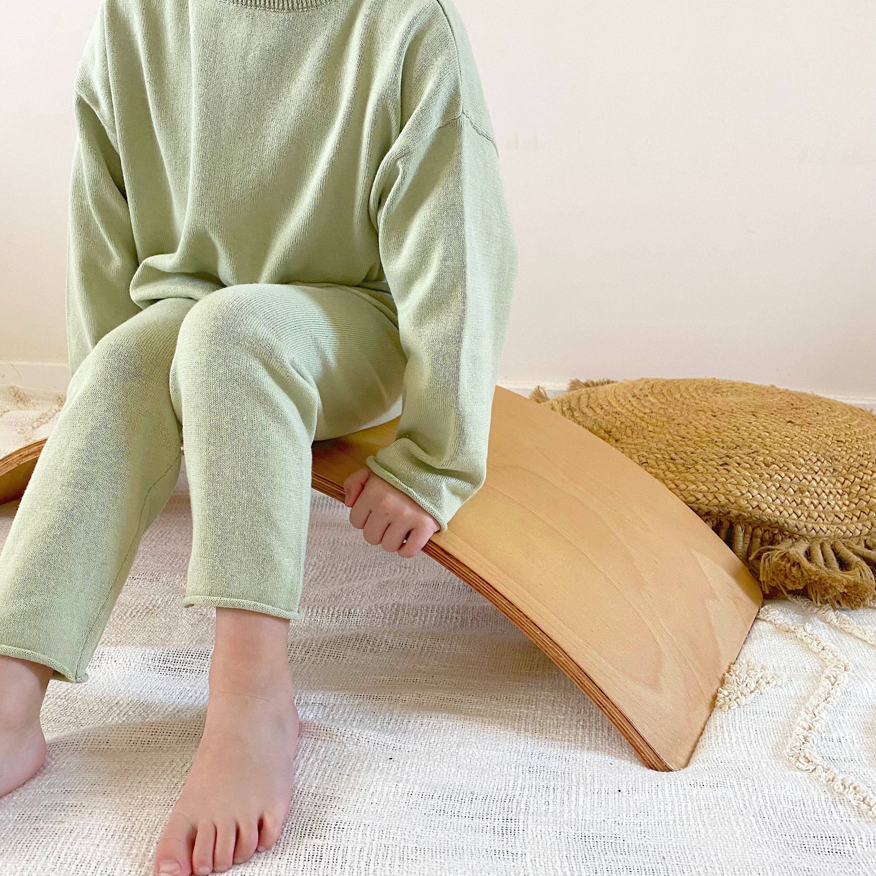 Clover and Bear – wholesale Trousers – Kids – Avocado  Crush | Knit Trousers2