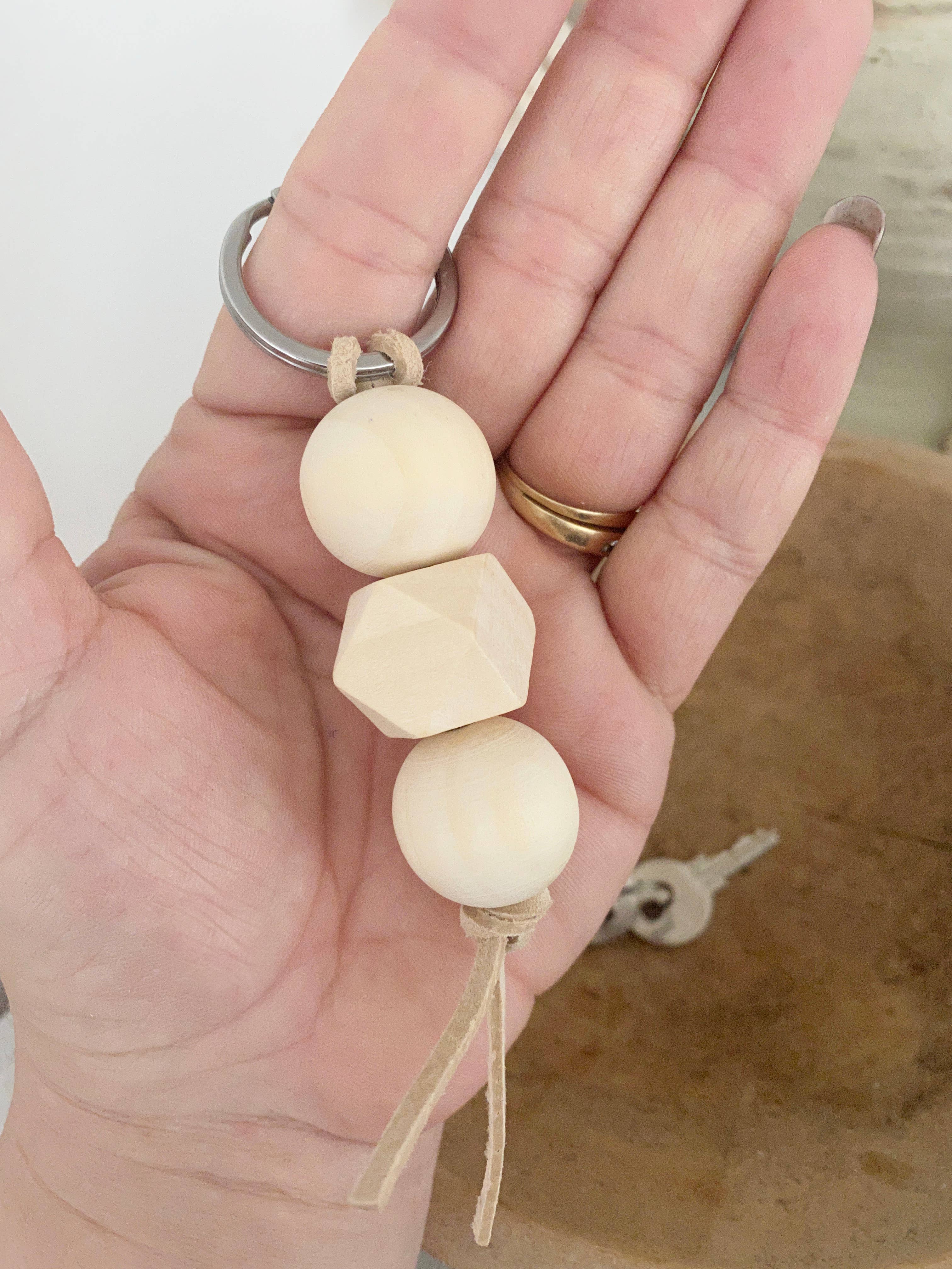 Simply Styled Art - Vente Porte-clés – femme - Porte-clés géométrique de perles de bois bohème18