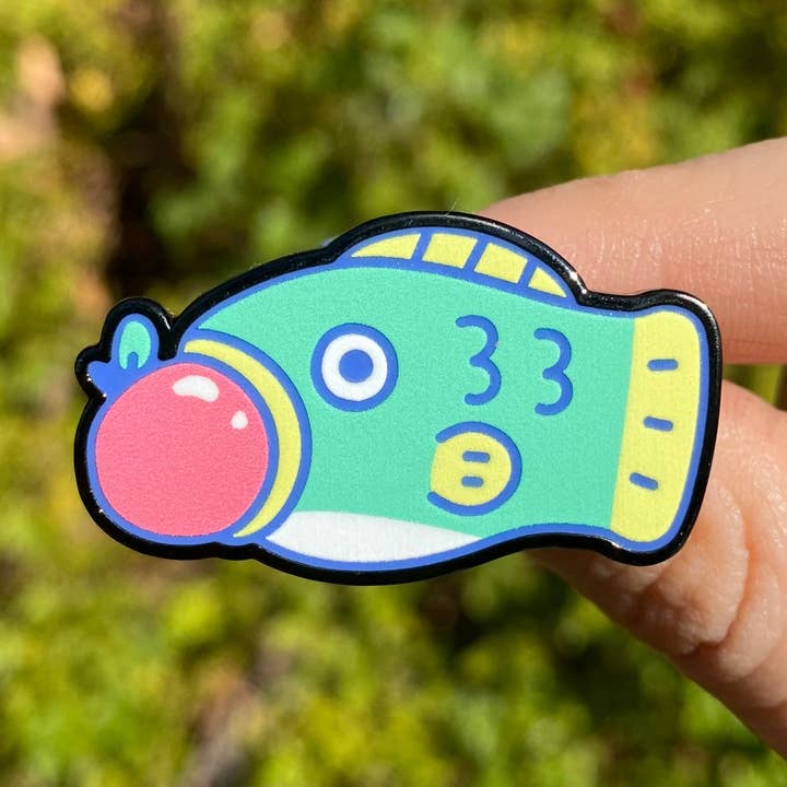 Apple Fish Pin for wholesale by applefish LLC