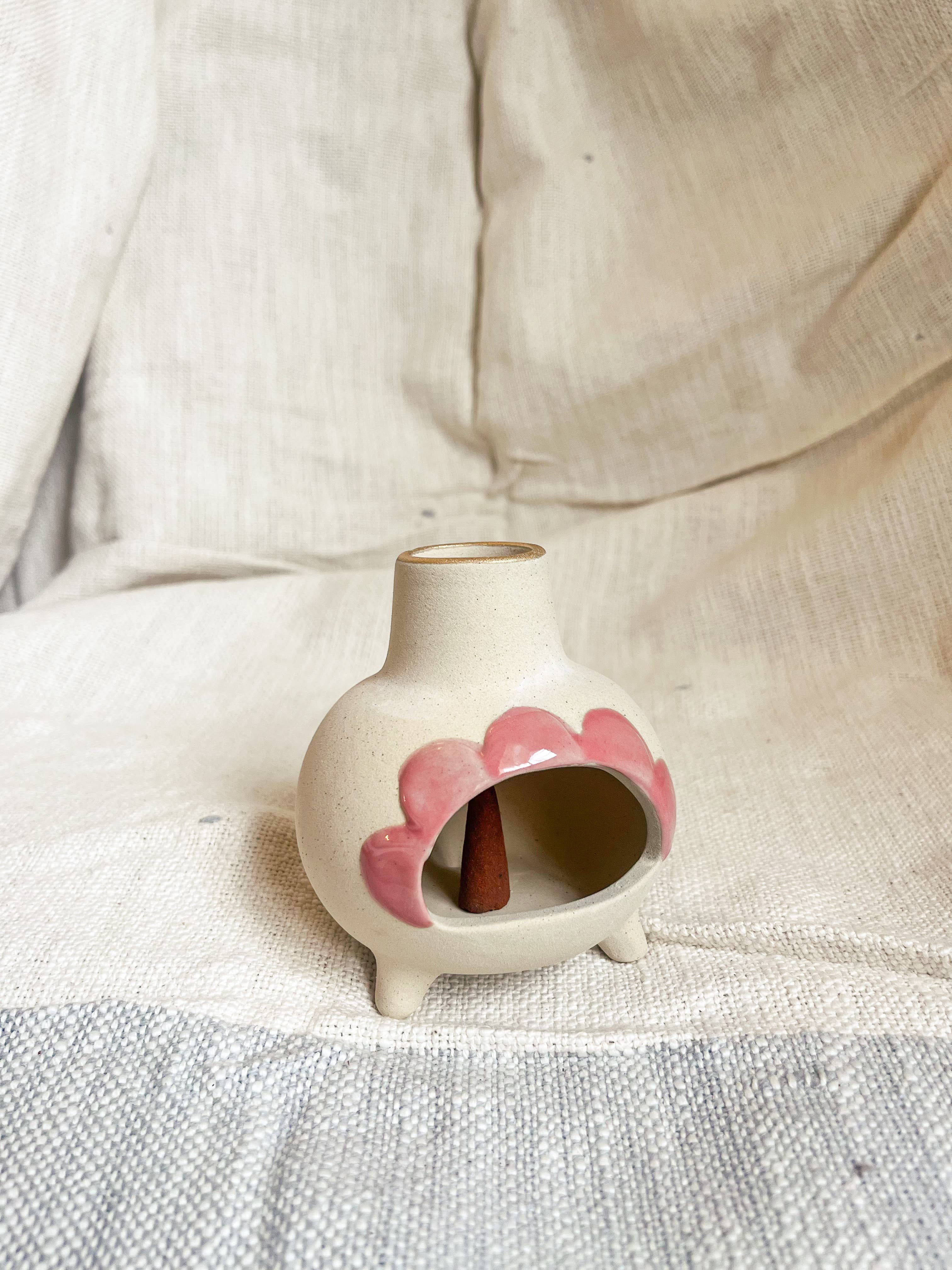 The Golden Altar - Wholesale Incense Holder - Ceramic Incense Chimney - Palo Santo Burner2