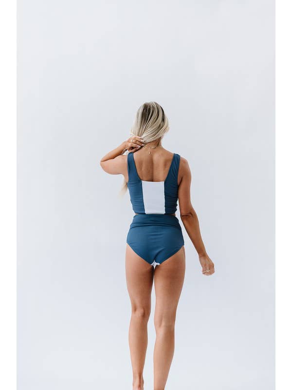 Bleu profond Haut de bain bleu foncé à blocs de couleurs en vente sur Faire1