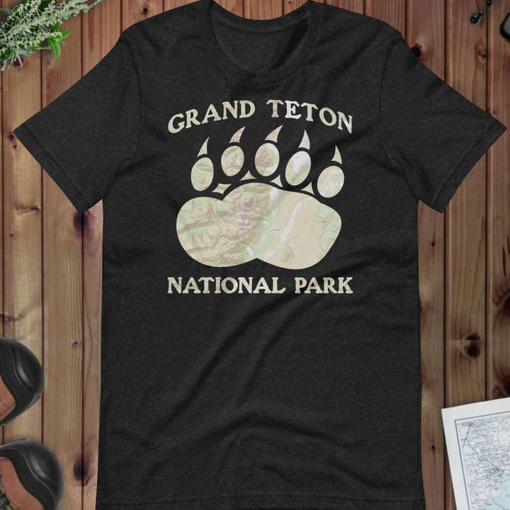 T-shirt Topo Griffe d'Ours Grand Teton pour la vente par Park Service Apparel