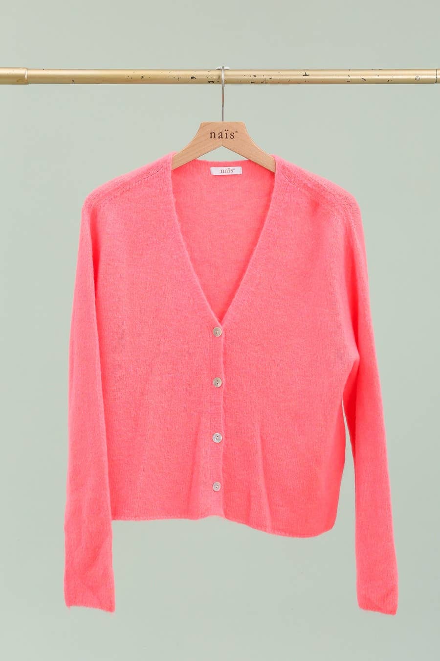 NAÏS PARIS – wholesale Kofta - Dam – Kort knappad V-ringad kofta i alpaca och ull6