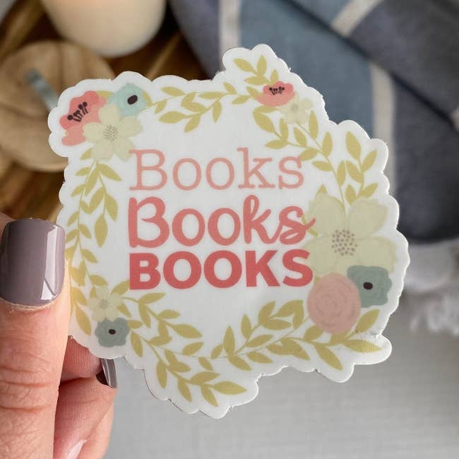 Bøger Bøger Bøger Wreath Sticker for engroshandel hos The Book and Nook Shop