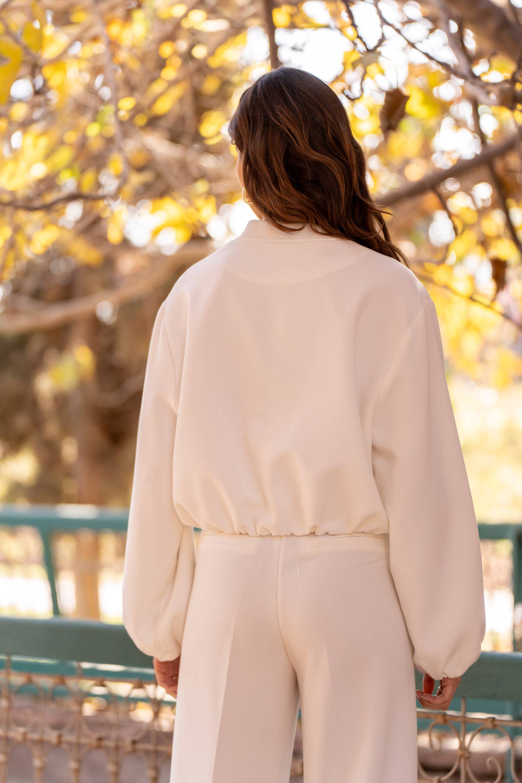 Attentif Paris - Wholesale Bomber Jacket - Women's - [Aura] Short bomber jacket with classic collar22