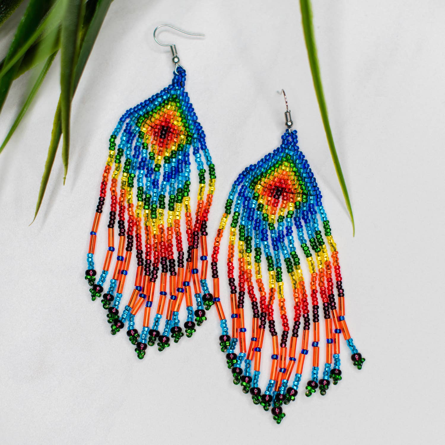 Lucia's Imports - Vente Boucles d'oreilles pendantes - Boucle d'oreille perlée Rainbow XL1