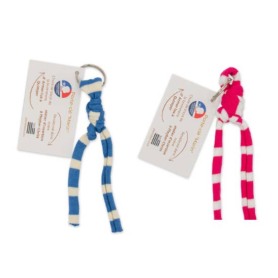 PORTE-CLÉ MARIN, NOEUD EN BOUTEILLE - CHUTE DE TRICOT and other Purchase Wholesale spremute arance. Free Returns & Net 60 Terms on Faire trending on Faire.