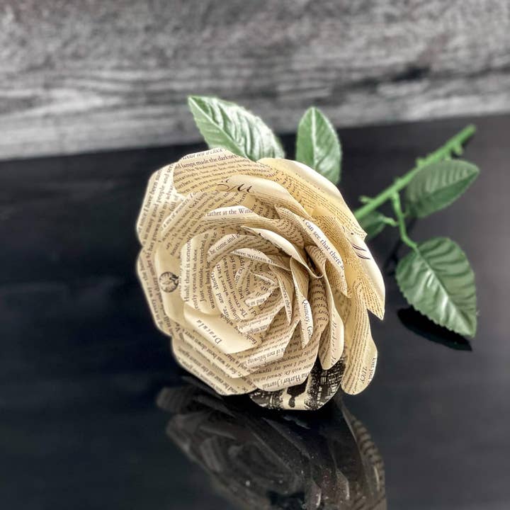 Literary Blooms – wholesale Artificial flowers – Handmade Dracula Paper Flowers–Roses made from Upcycled Book1