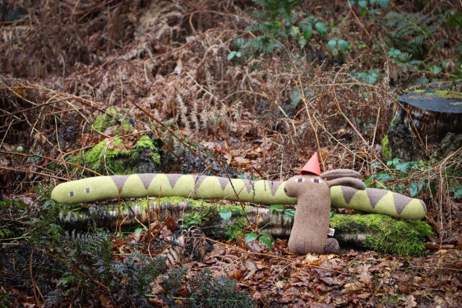 Donna Wilson – wholesale Stuffed/plush toy – Kids & baby – Jon Klassen Snake4