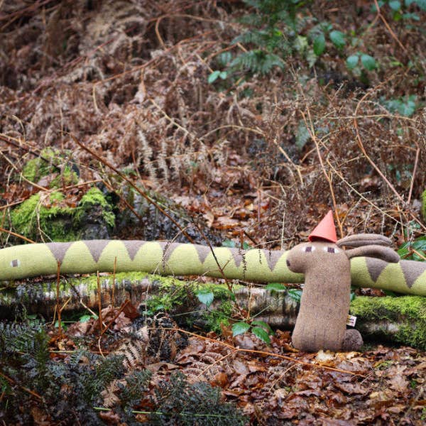 Donna Wilson – wholesale Stuffed/plush toy – Kids & baby – Jon Klassen Snake4