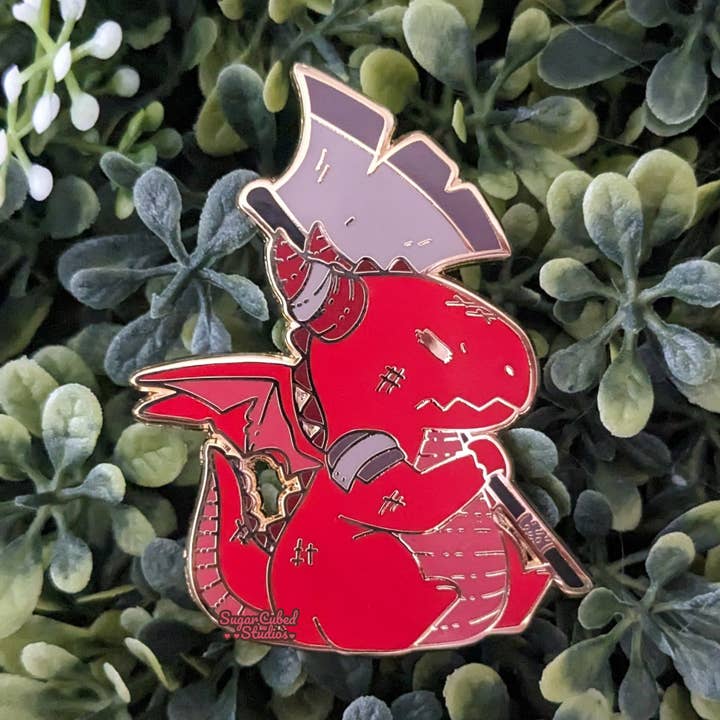 Alfiler esmaltado con diseño de dragones y dragones de The Draconic Barbarian para venta al por mayor de Sugar Cubed Studios