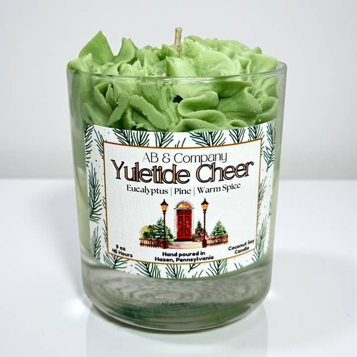 Bougie de soja à la noix de coco Yuletide Cheer pour la vente par AB And Company