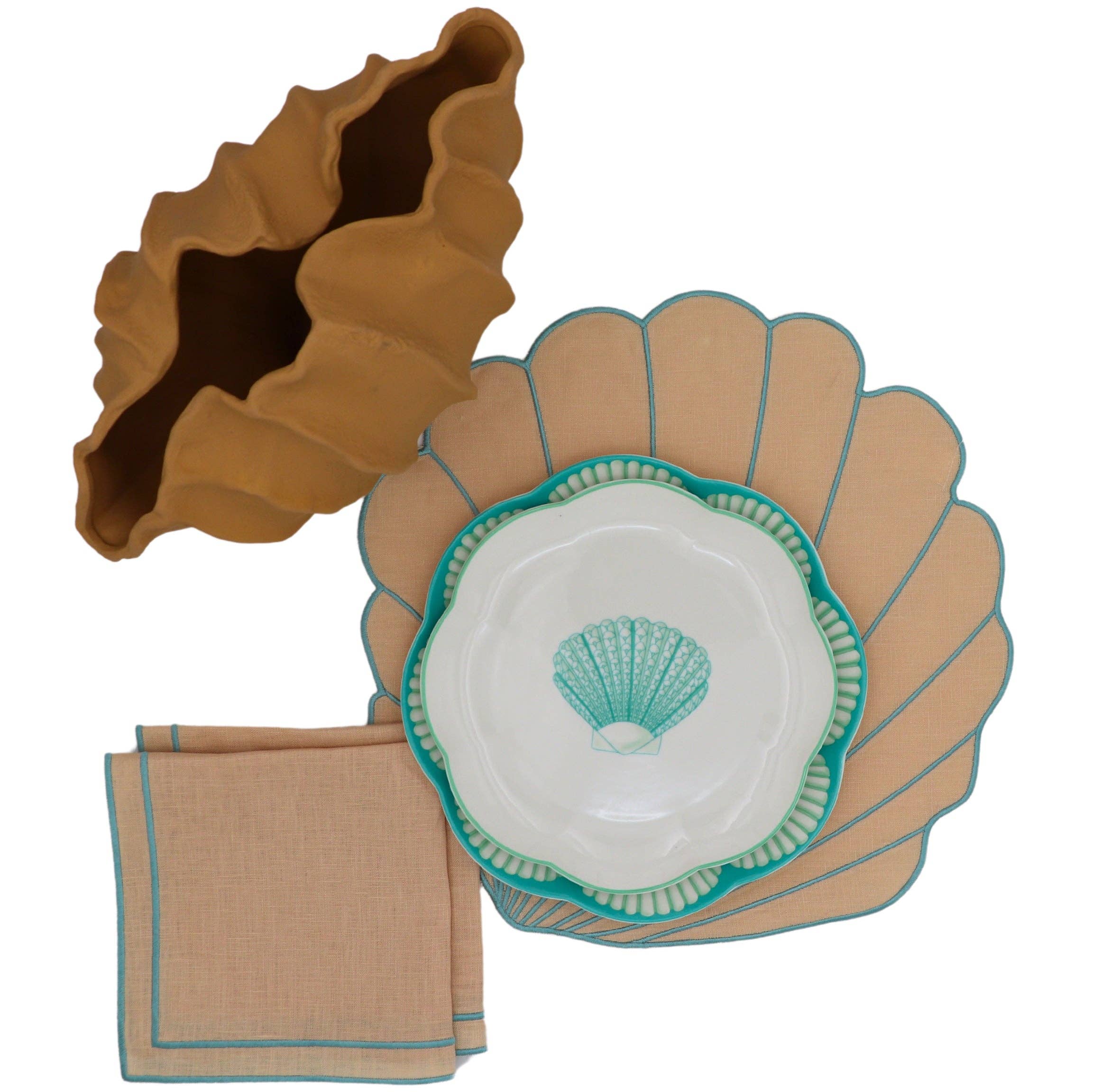 Ro’Table NYC - Wholesale Vase - Sirene Shell Vase2