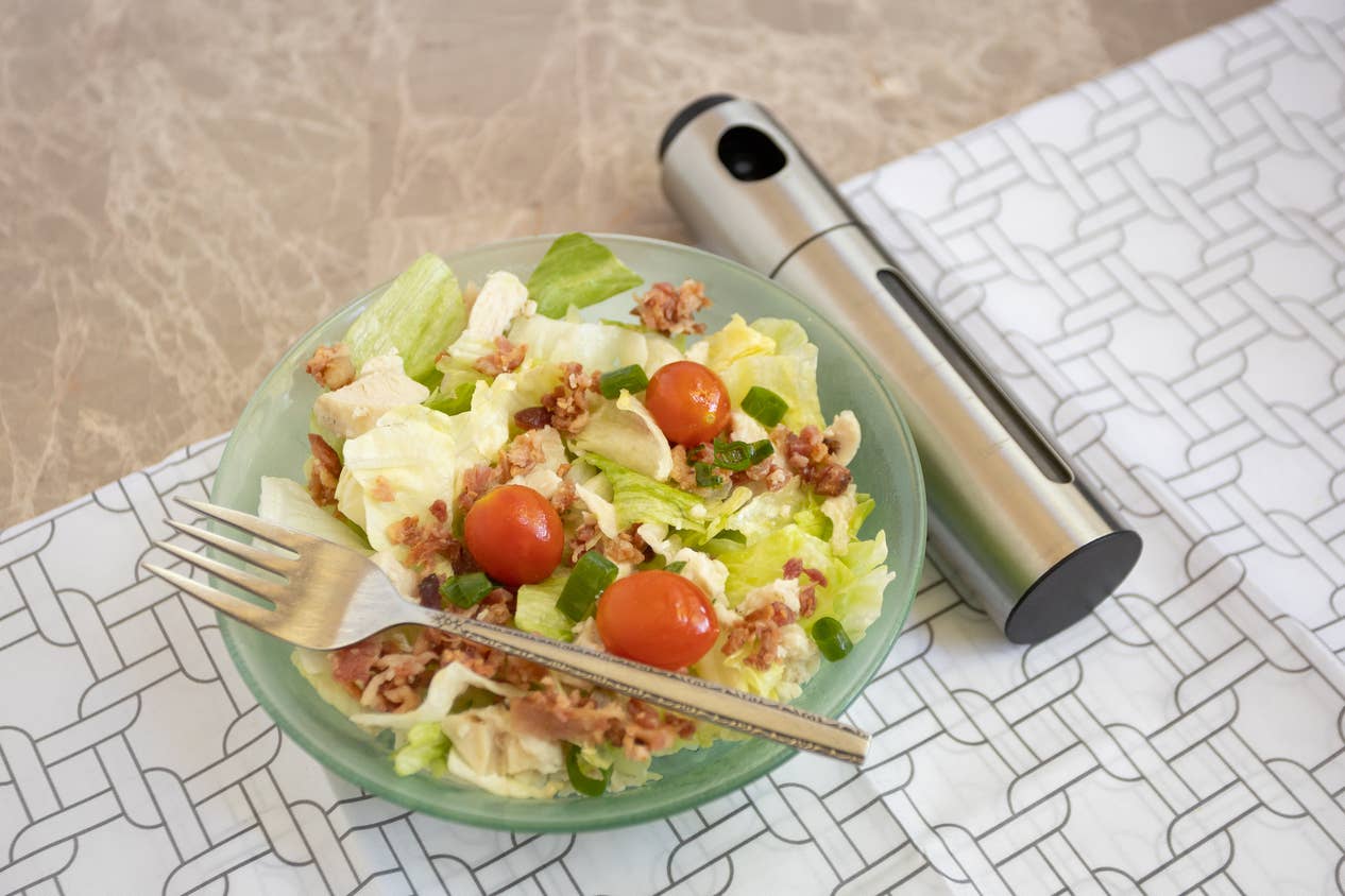 Fox Run Brands - Wholesale Dispenser voor olie/azijn - Fox Run olijfoliesproeifles met venster, 3-ounce2