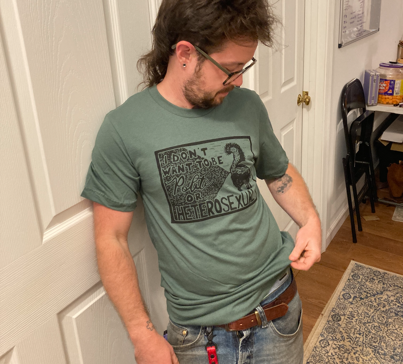 Critter Butts - Wholesale Screen Printed T-Shirt - Unisex - Impolite Skunk T-shirt - Rude, Queer Skunk15