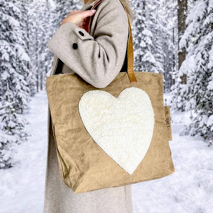 ShopperBag Teddy heart (vintage dark canvas) NEW for wholesale by Liefe NL