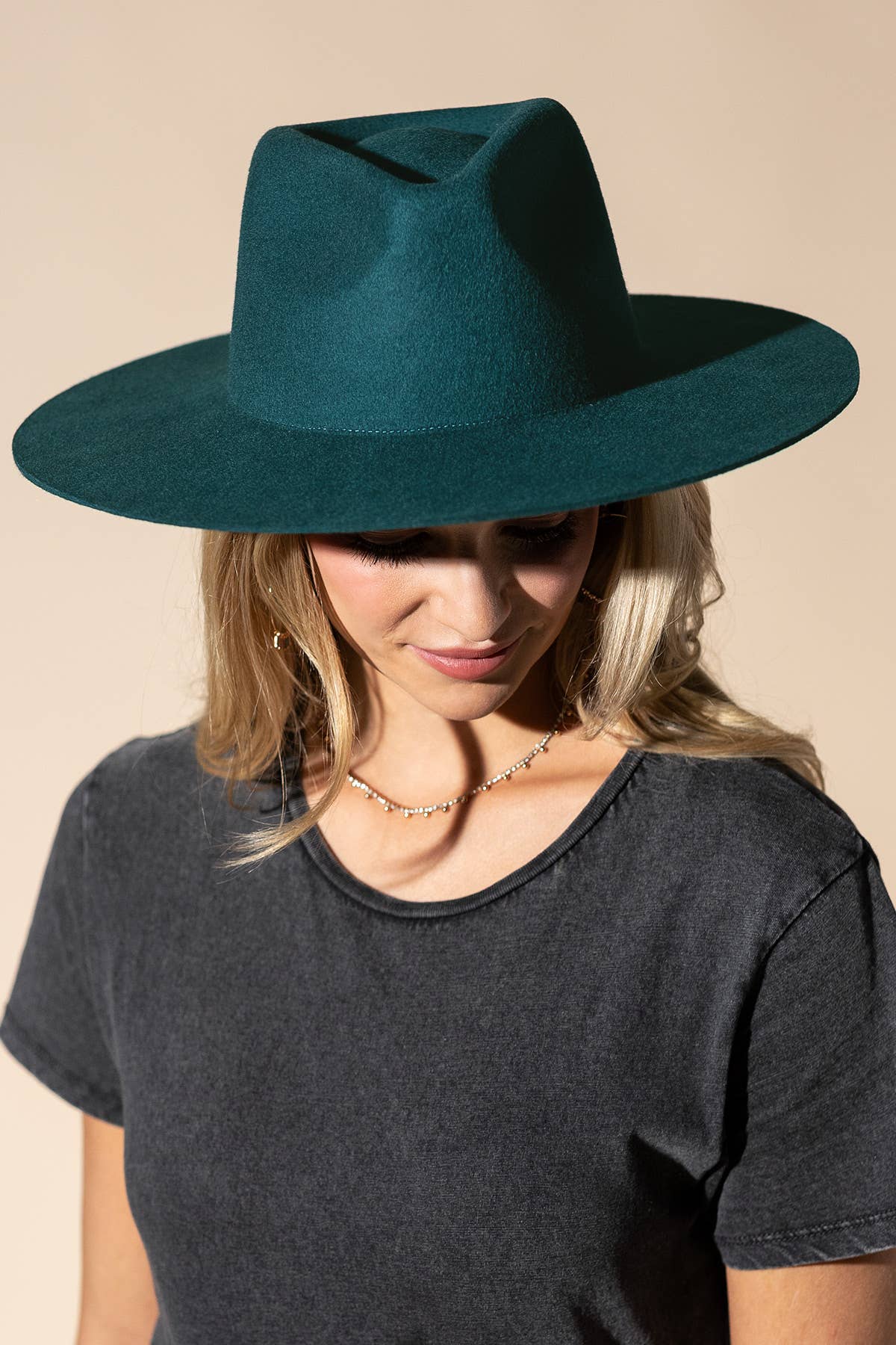 Urbanista – Großhandel Fedora-Hut – Damen – 100 % australischer Woll-Panama-Hut mit Tropfen-Krone und steifer Krempe – Ruggine15