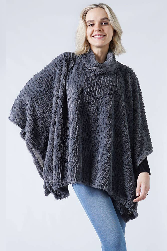 Hana - Wholesale Poncho - Women's - Stripe Pattern Faux Fur Poncho1