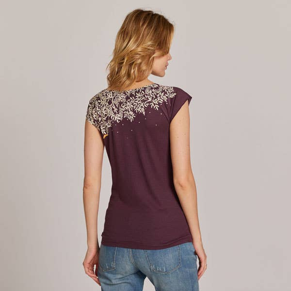 Umsteigen - Wholesale T-Shirt - Women's - Lace Bamboo T17