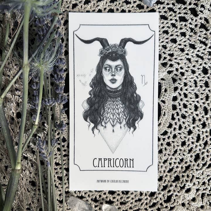 Caitlin McCarthy Art – Engroshandel Klistermærke – Stenbukken Zodiac Goddess Altar Stearinlys klistermærke - Pakke med 5