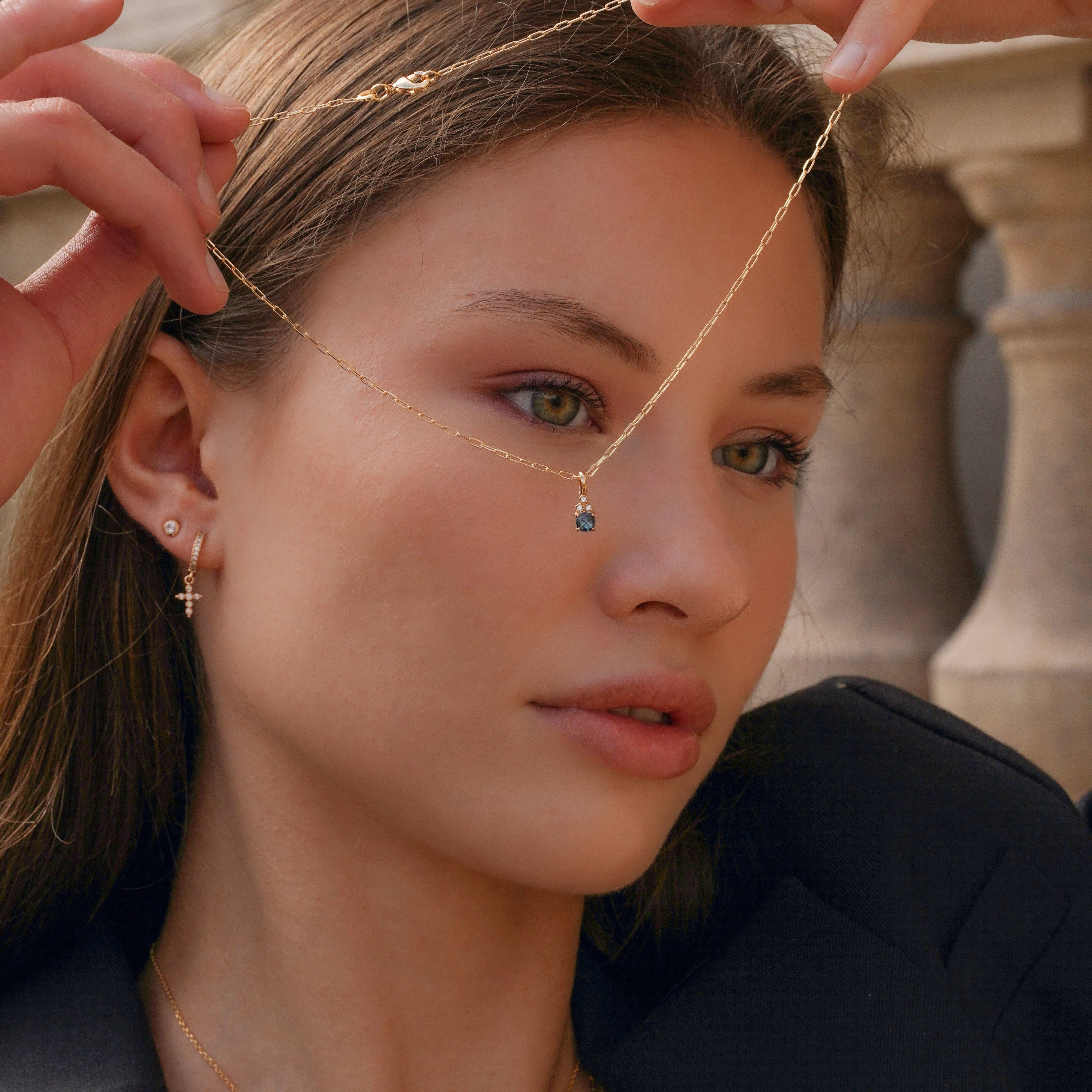 Meora Paris – Großhandel Kette mit Anhänger/Charm – Renaissance-Halskette5