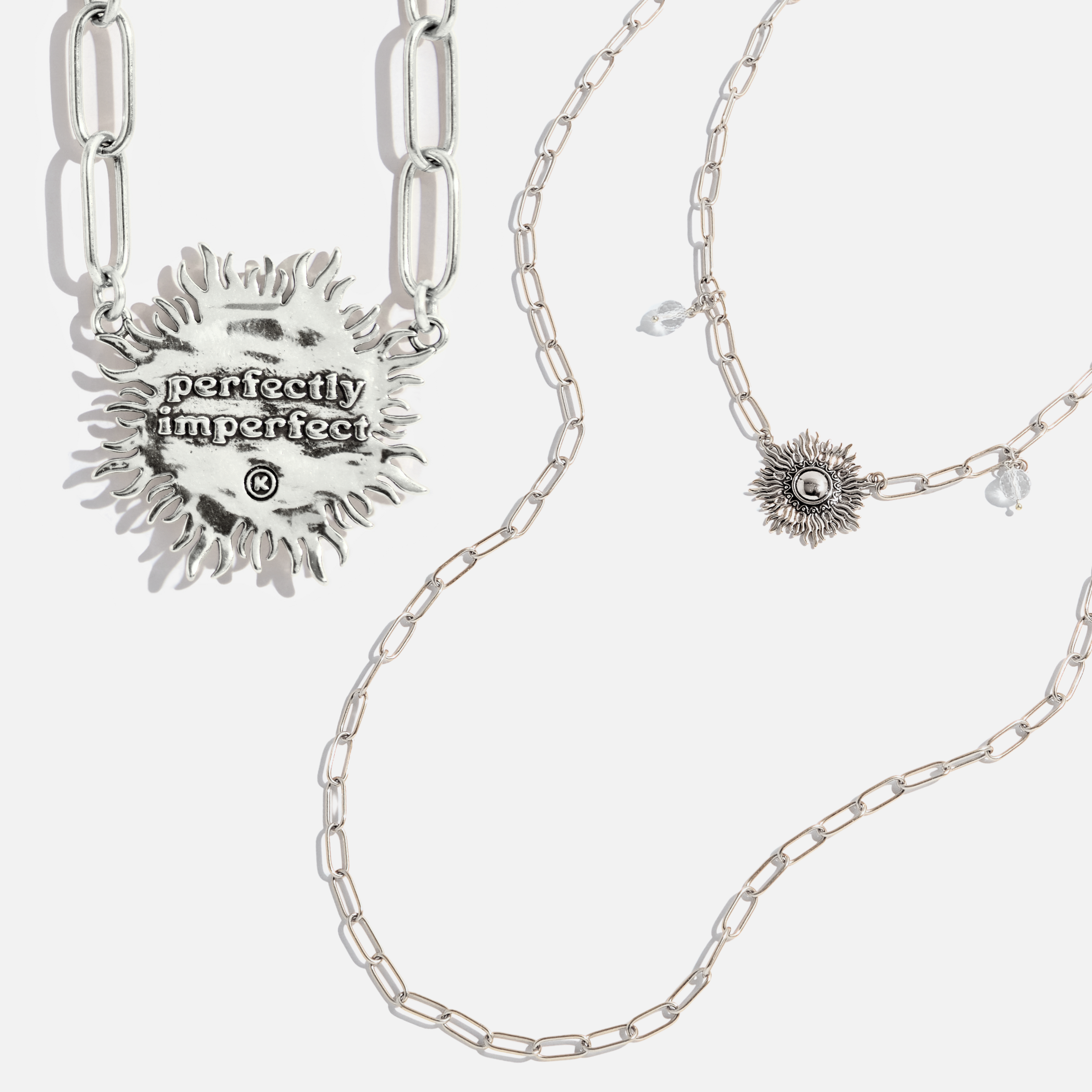 Katia Designs - Vendita all'ingrosso Collana con ciondolo/pendaglio - Collana lunga a catena con pendente a stella perfettamente imperfetta1