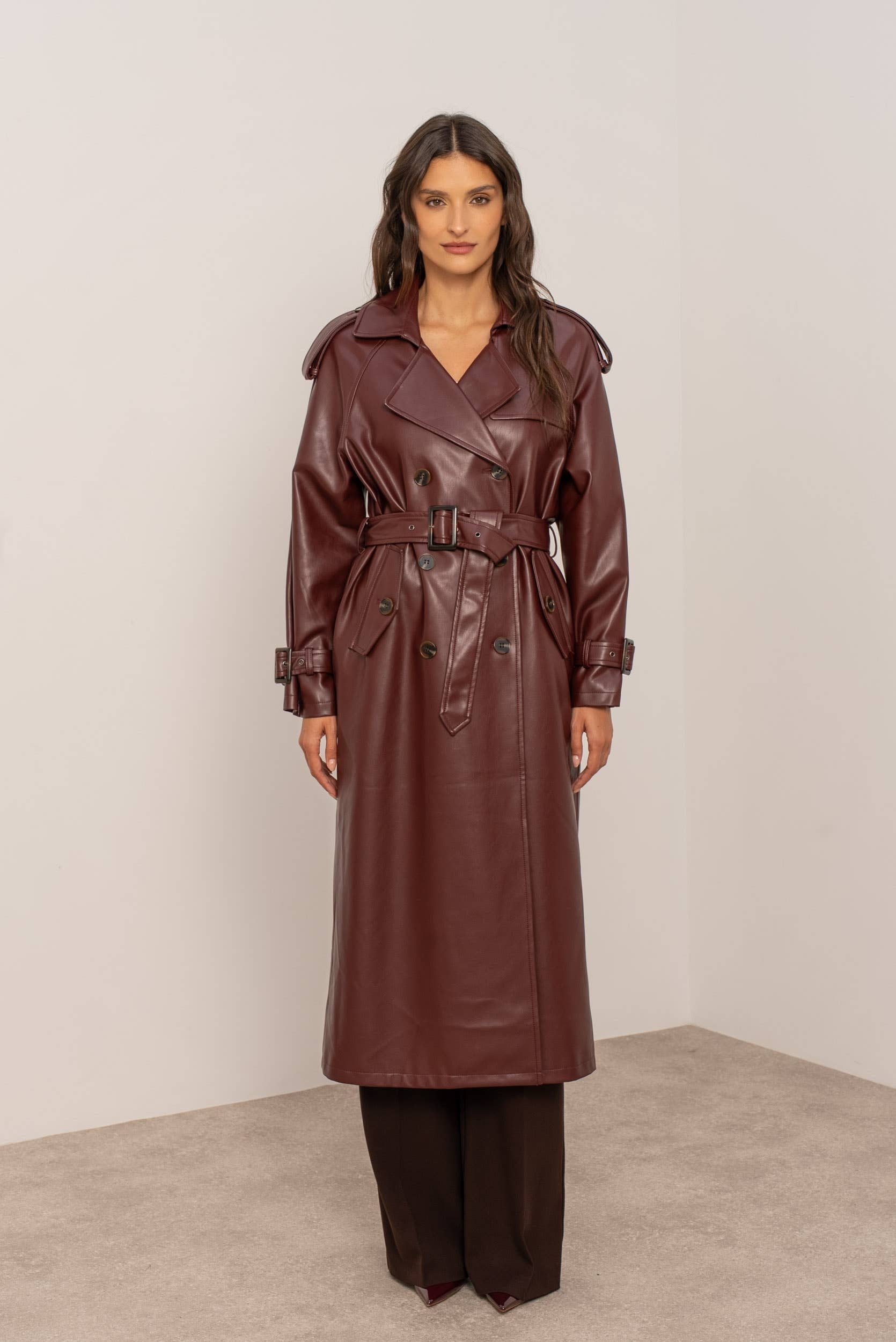Attentif Paris - Wholesale Trench Coat - Women's - Long vegan leather trench coat17