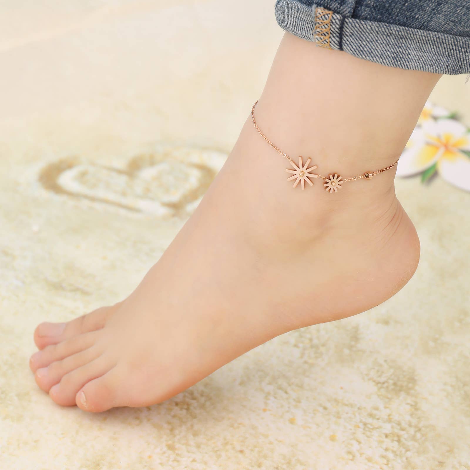 Anklets Go Beyond the Beach - The New York Times