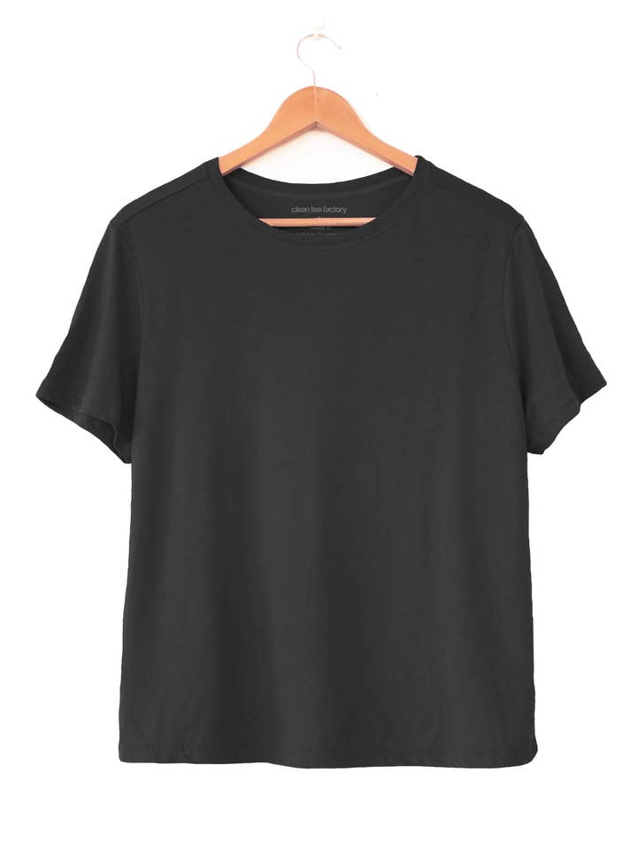 Clean Tee Factory - Wholesale T-Shirt - Women's - Women's Boxy T-Shirt2