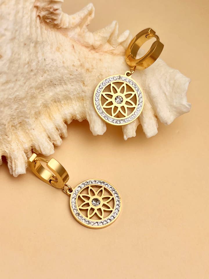 Rund stjärnörhänge med strass i rostfritt stål för wholesale av COSMOS