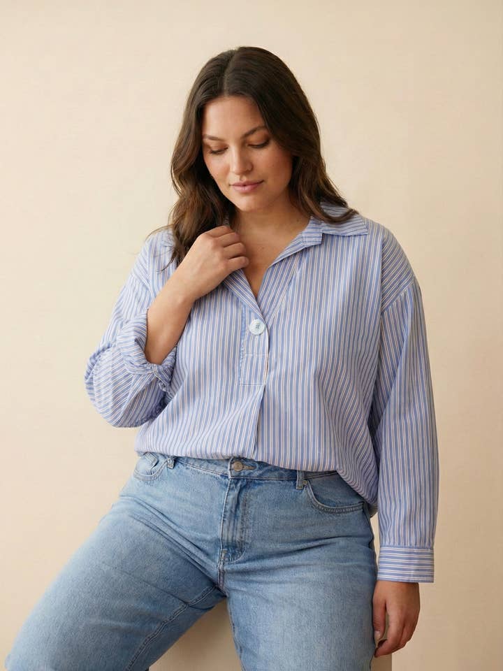 GRANDE TAILLE Blouse coton rayures ciel PC2610GT pour la vente par Pépouz' Paris
