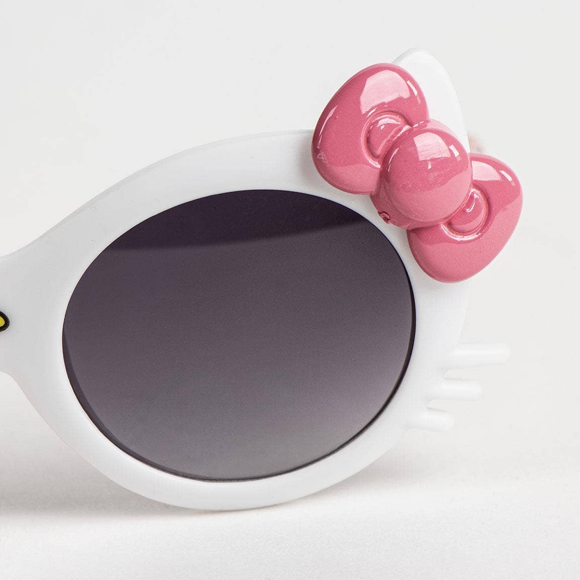 Mastoys, S.L. - Wholesale Sunglasses - Kids - PREMIUM HELLO KITTY SUNGLASSES - 26000028164