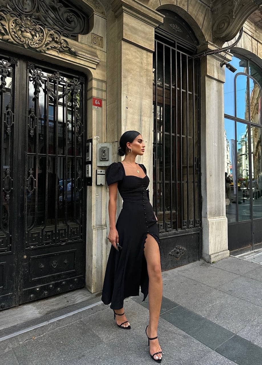 Standpoint Top - Wholesale Dress - Women's - The Noir Elegance Slit Midi Dress - 109210