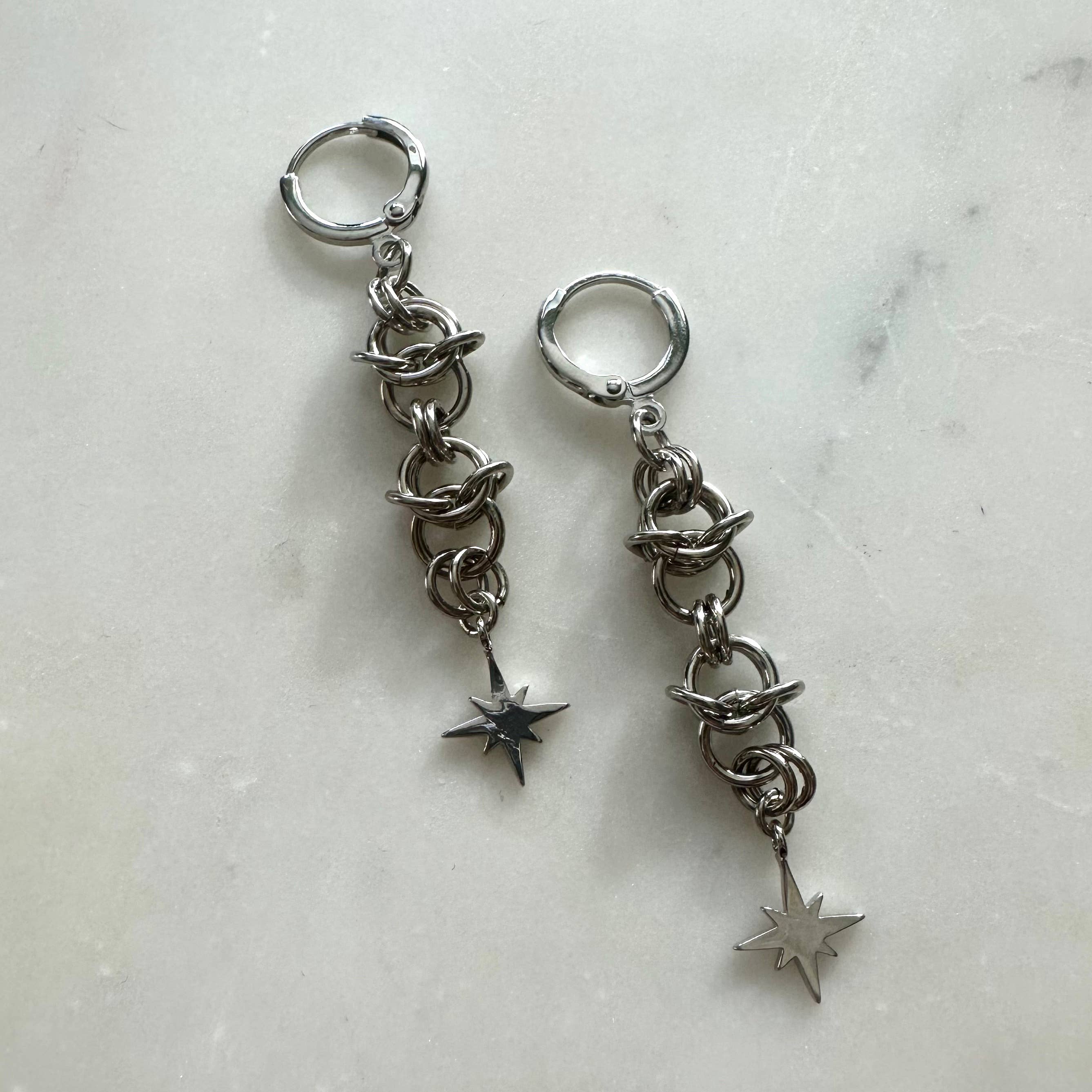 Foolish Fetish - Wholesale Dangle Earrings - Cosmic Starburst Chainmail Earrings4