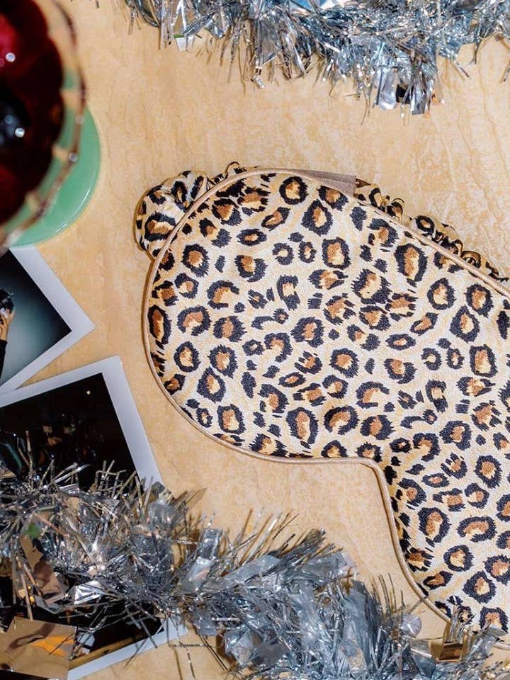 Sovmask 100% ren siden - Leopard för wholesale av Emily's Pillow