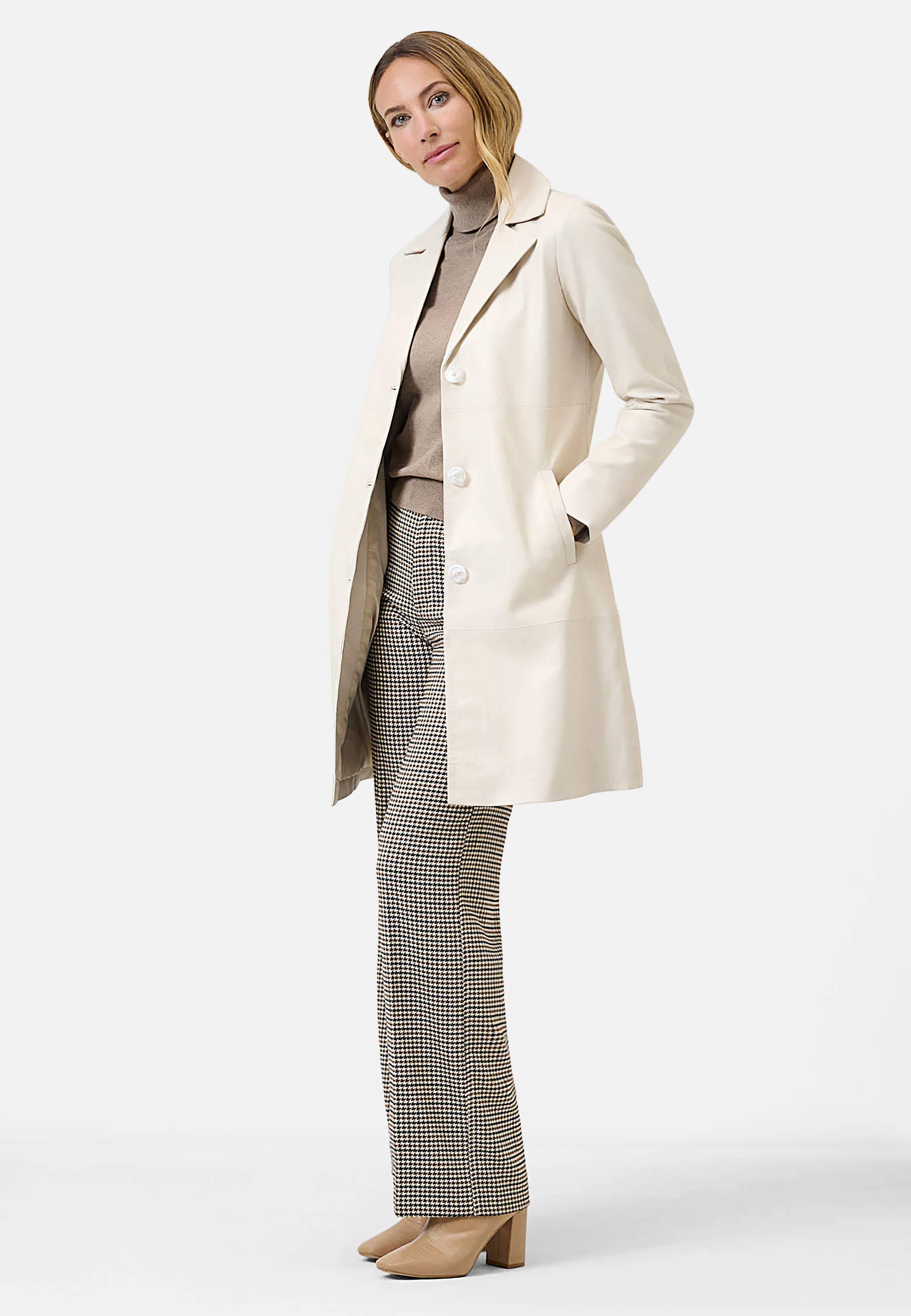 Ricano – Großhandel Mantel - Damen – Klassischer Damen Ledermantel Marzia  - Lamm Nappa Leder1