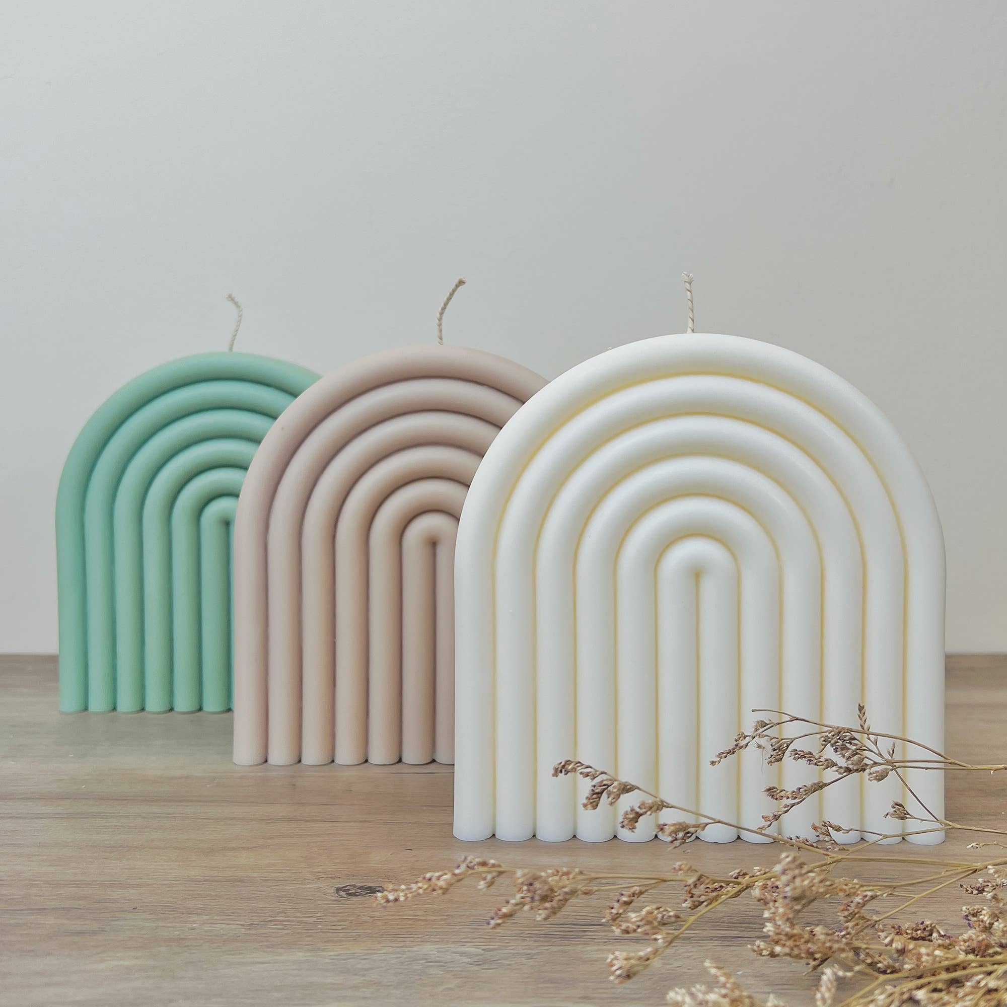 Eli and Things – wholesale Novelty candle – Geometric Rainbow Arch Candle - Minimalist Arch Soy Candle9