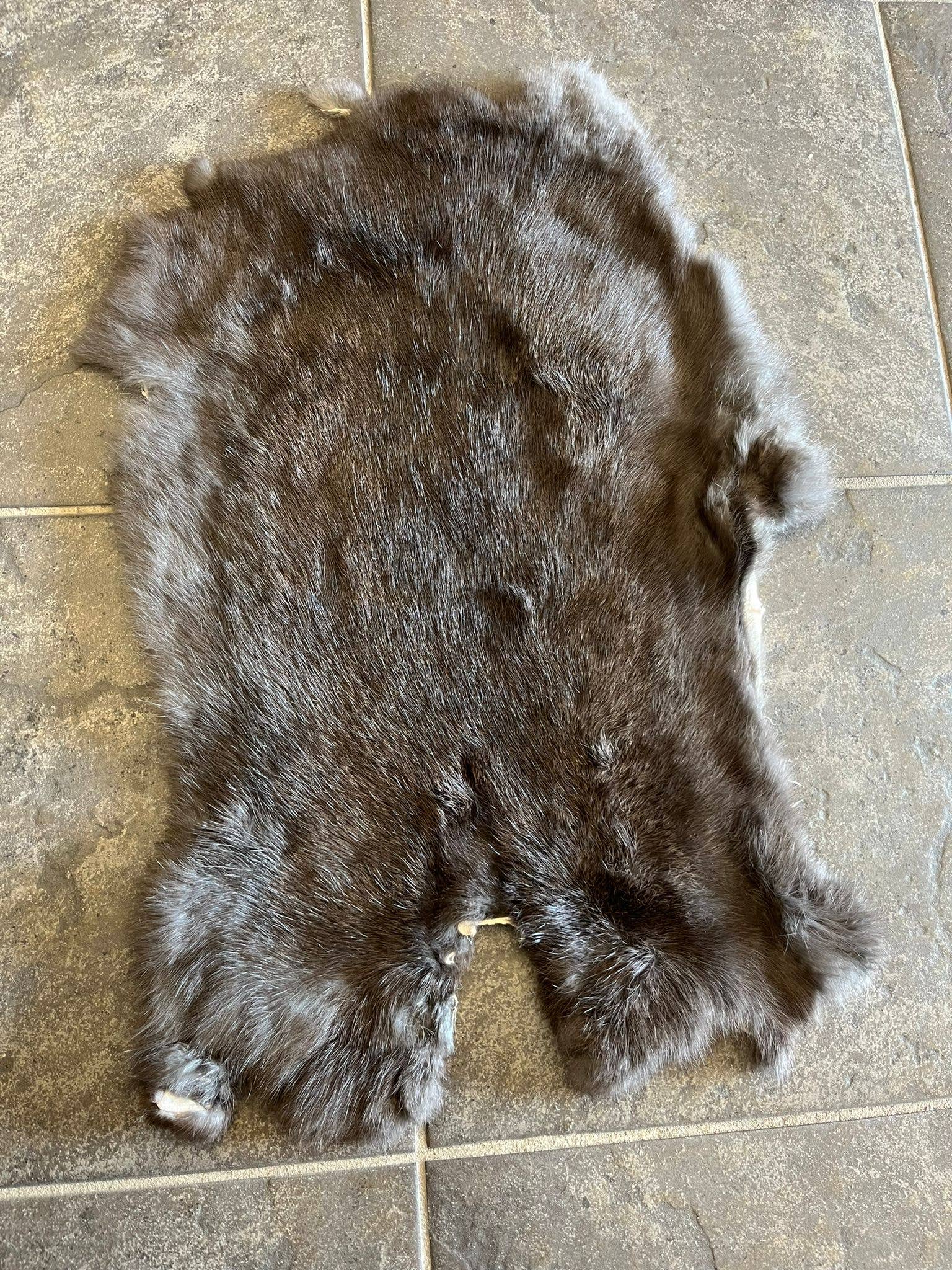 WeeSkins Holland – Großhandel Teppichvorleger – Kaninchenfelle1