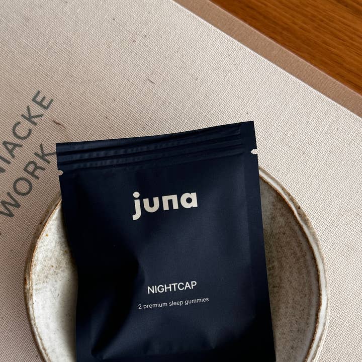 Juna - Wholesale Oral Supplement/Vitamin - Juna Nightcap Sleep Gummy Samples - 2 Servings0