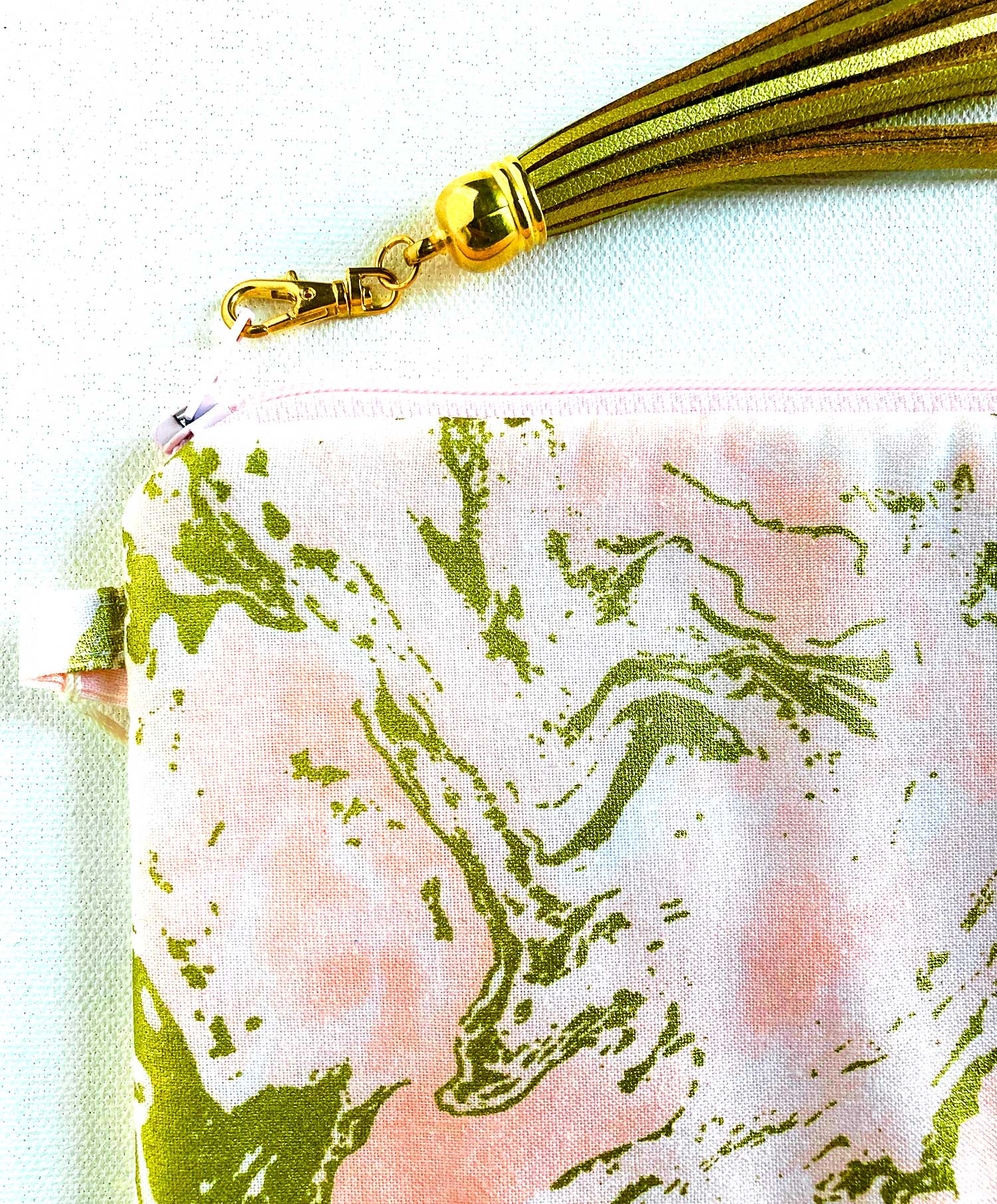 edeenut - Wholesale Pouch - Women's - ZIPPER BAG. Wallet purse ZIP POUCH. Essential oil storage.7