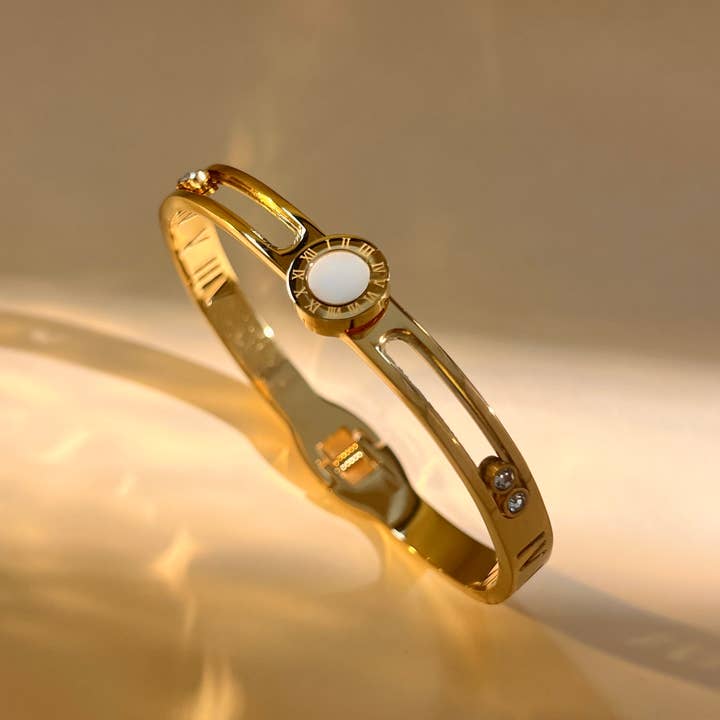COSMOS - Wholesale Cuff Bracelet - Round Roman numerals & sliding rhinestones bracelet – Steel2