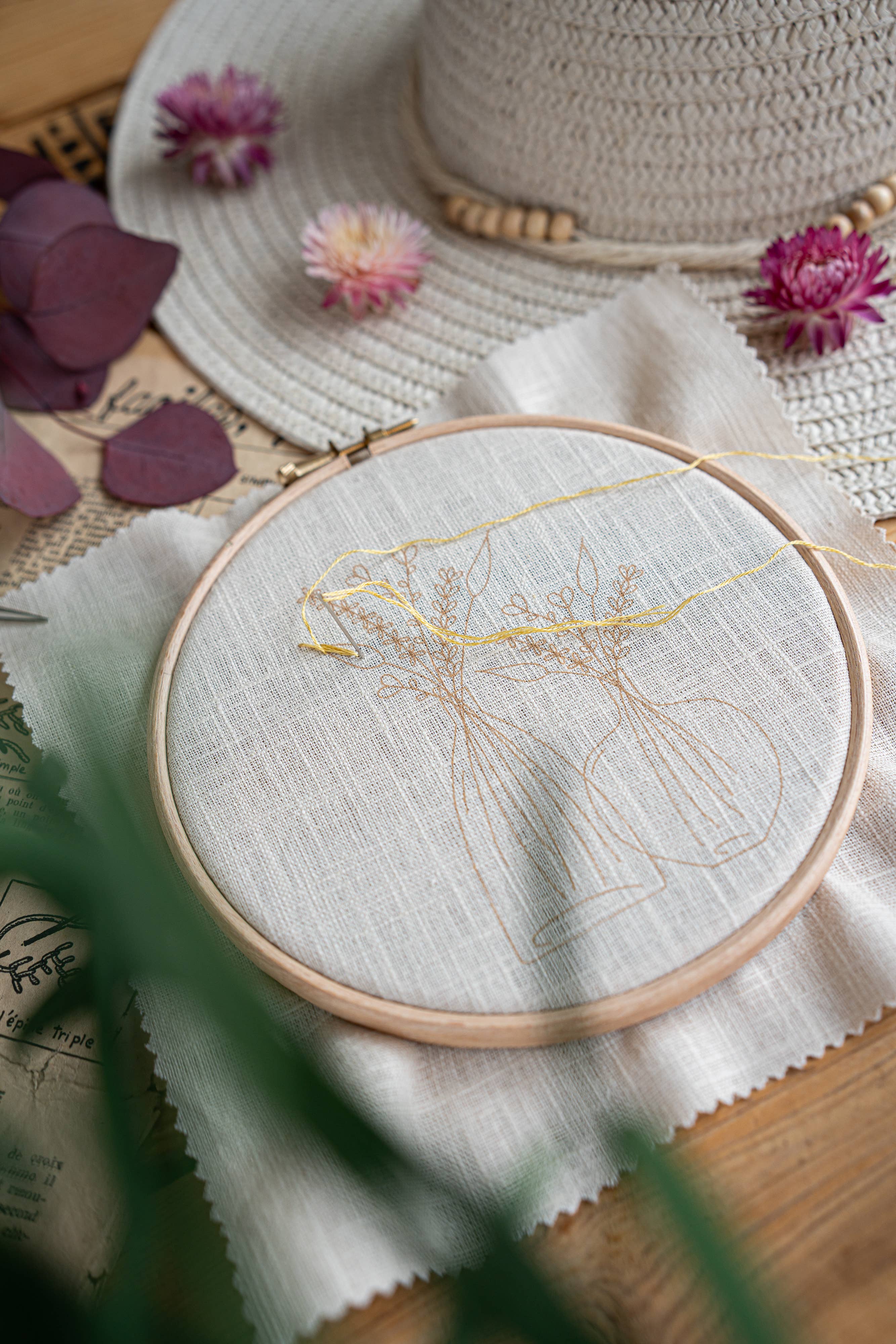 Maison Camomille – Material para bordar/ponto de cruz por atacado – Kit de Bordado para Iniciantes « The Demijohns »4