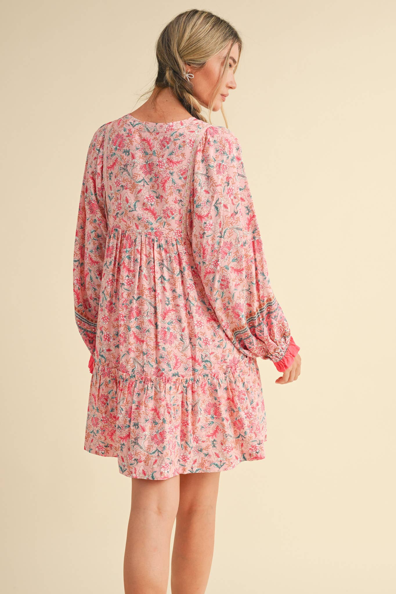 &MERCI - Wholesale Dress - Women's - EXCLUSIVE PRINT PUFF SLEEVE TIERED BABYDOLL DRESS MDR349030