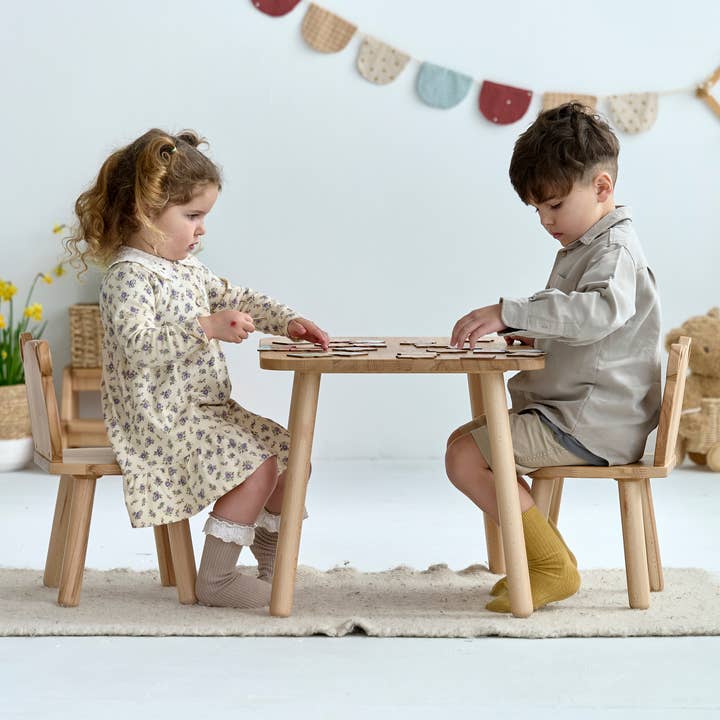 ODEAS - Venta al por mayor Sillas - Niños - Set de mesa infantil de madera y dos sillas con forma de oso