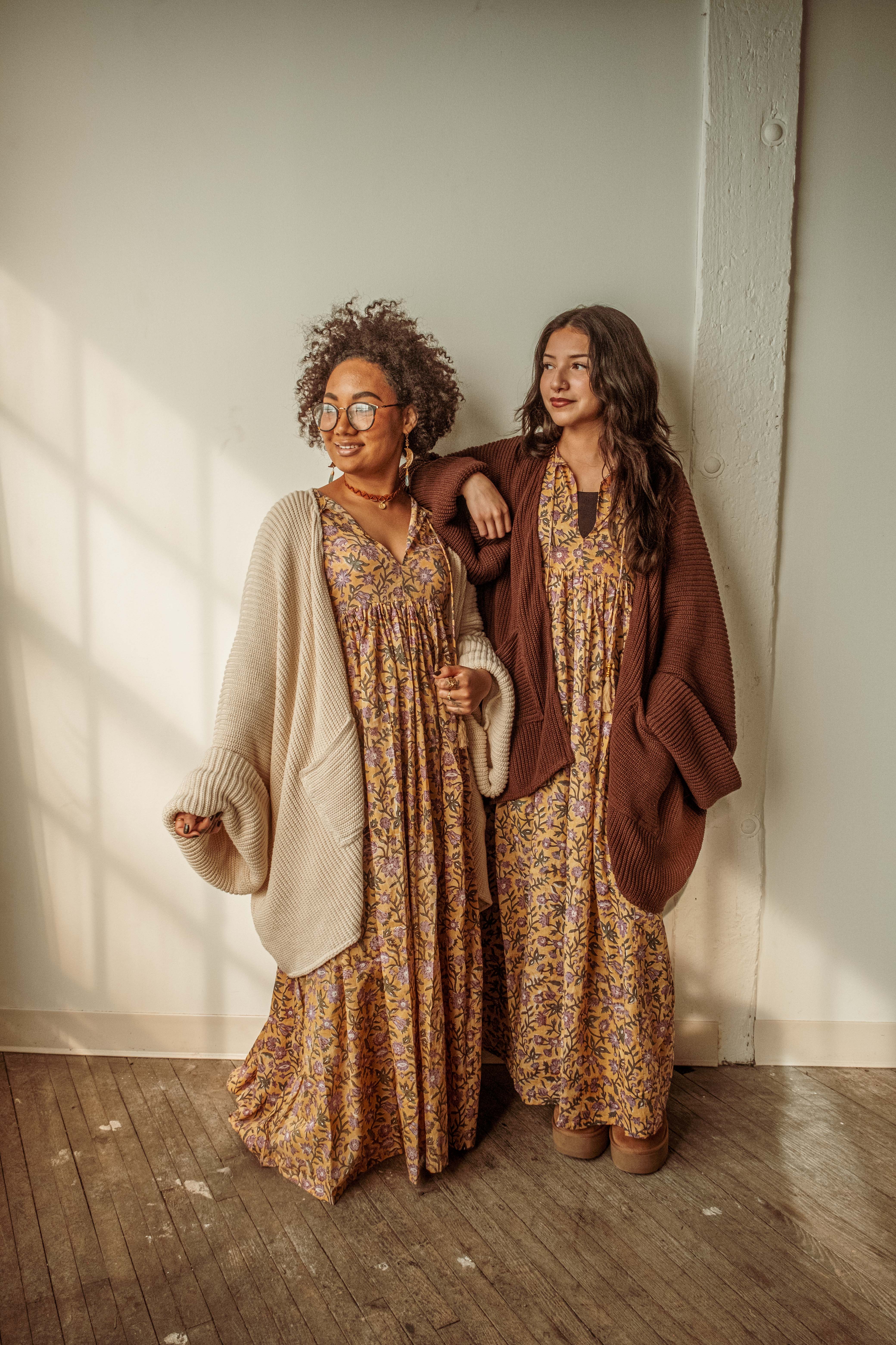 Gardenbelle Shop - Wholesale Cardigan - Women's - 100% Organic Cotton Bohemian Oversized Sweater, Chic Cardi3